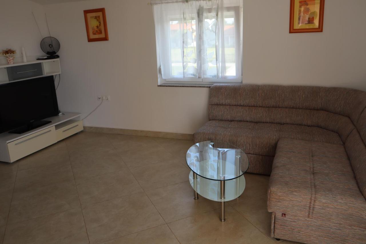 Mario Apartment Pula